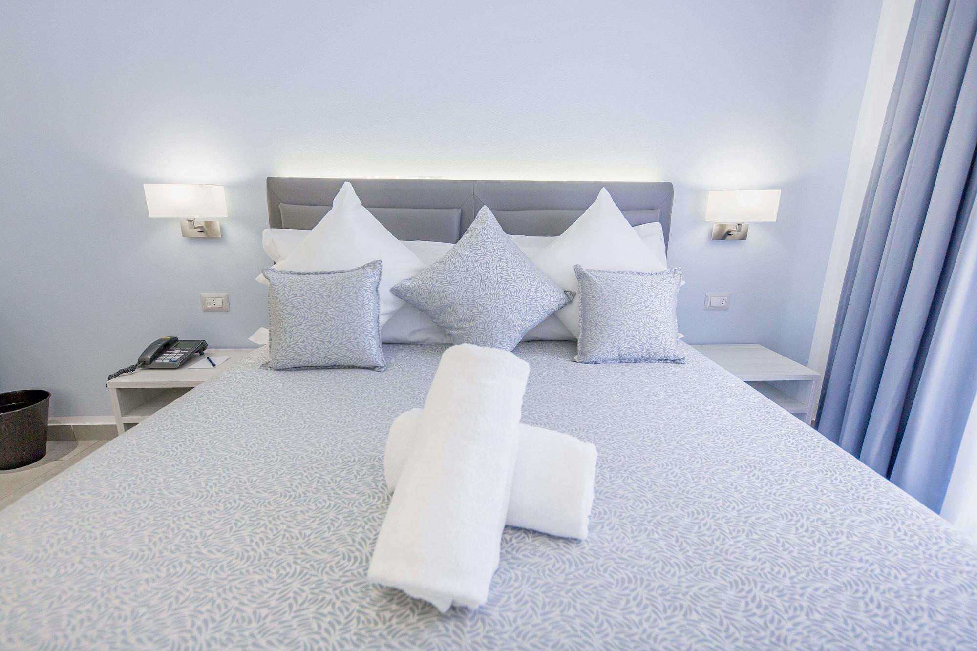 Ossuna Bay Hotel Boutique 체팔루 외부 사진