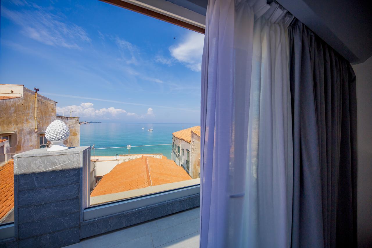 Ossuna Bay Hotel Boutique 체팔루 외부 사진