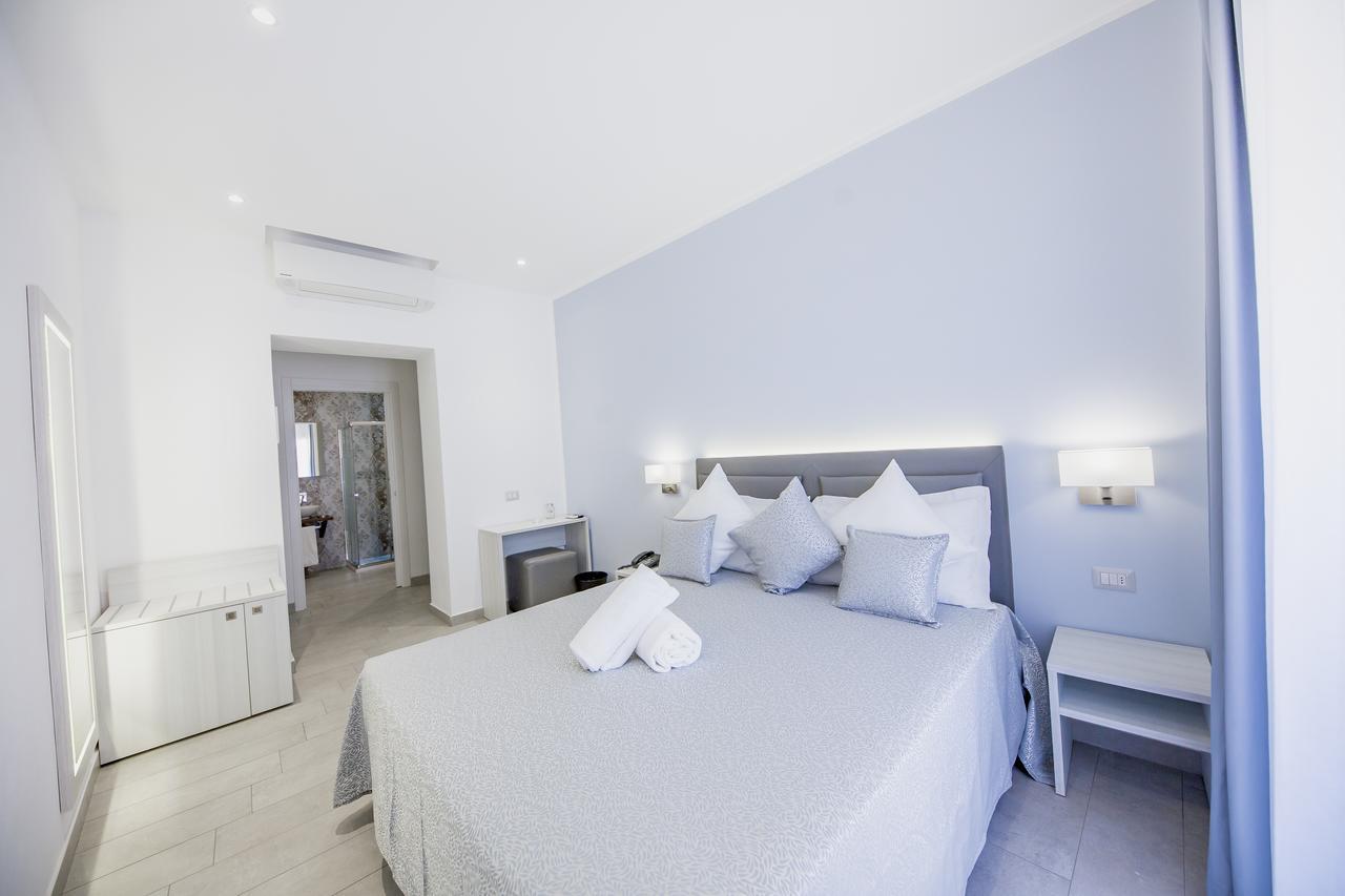 Ossuna Bay Hotel Boutique 체팔루 외부 사진