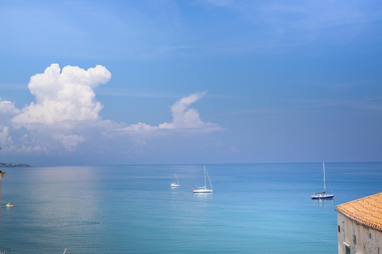 Ossuna Bay Hotel Boutique 체팔루 외부 사진
