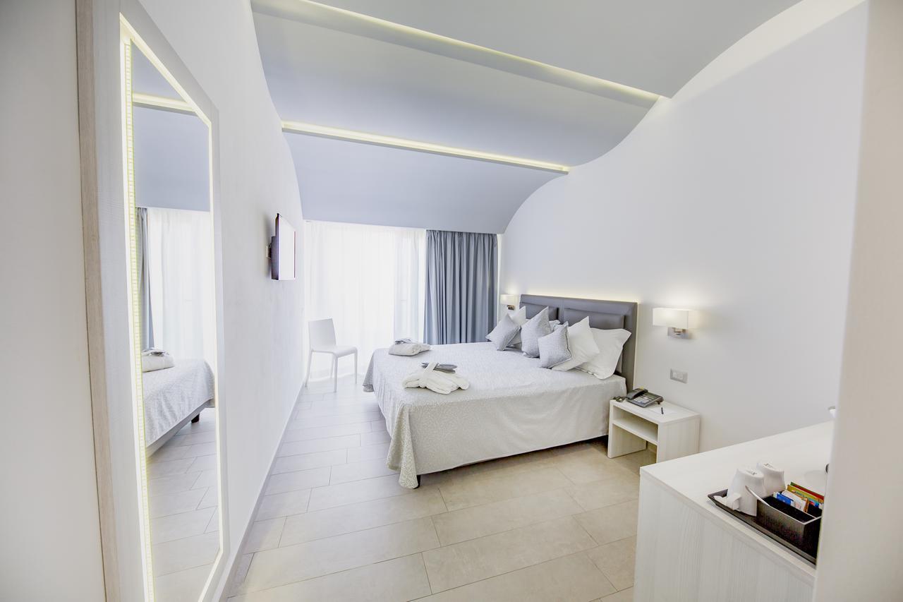Ossuna Bay Hotel Boutique 체팔루 외부 사진