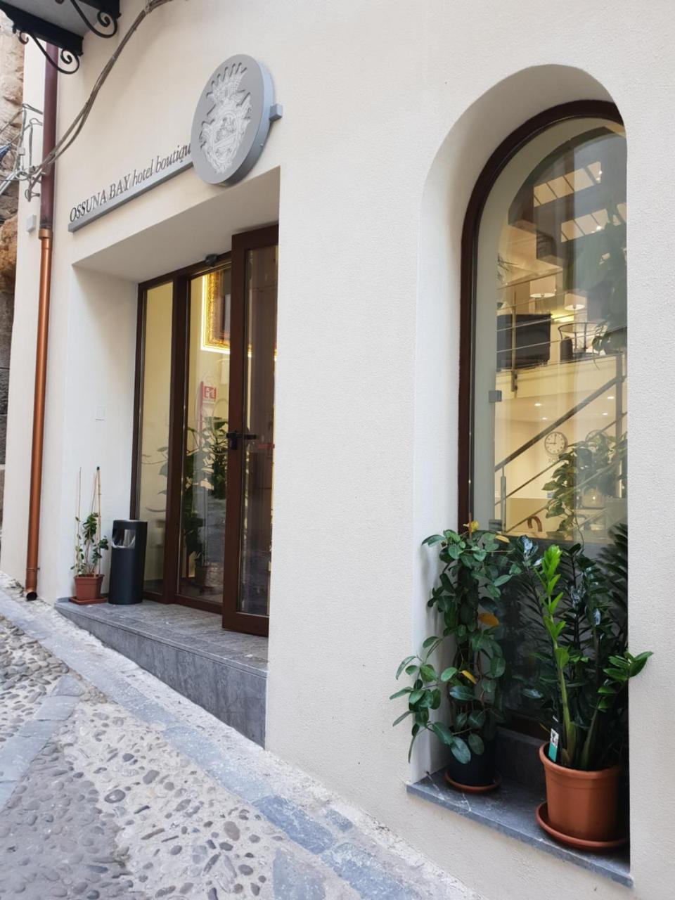 Ossuna Bay Hotel Boutique 체팔루 외부 사진